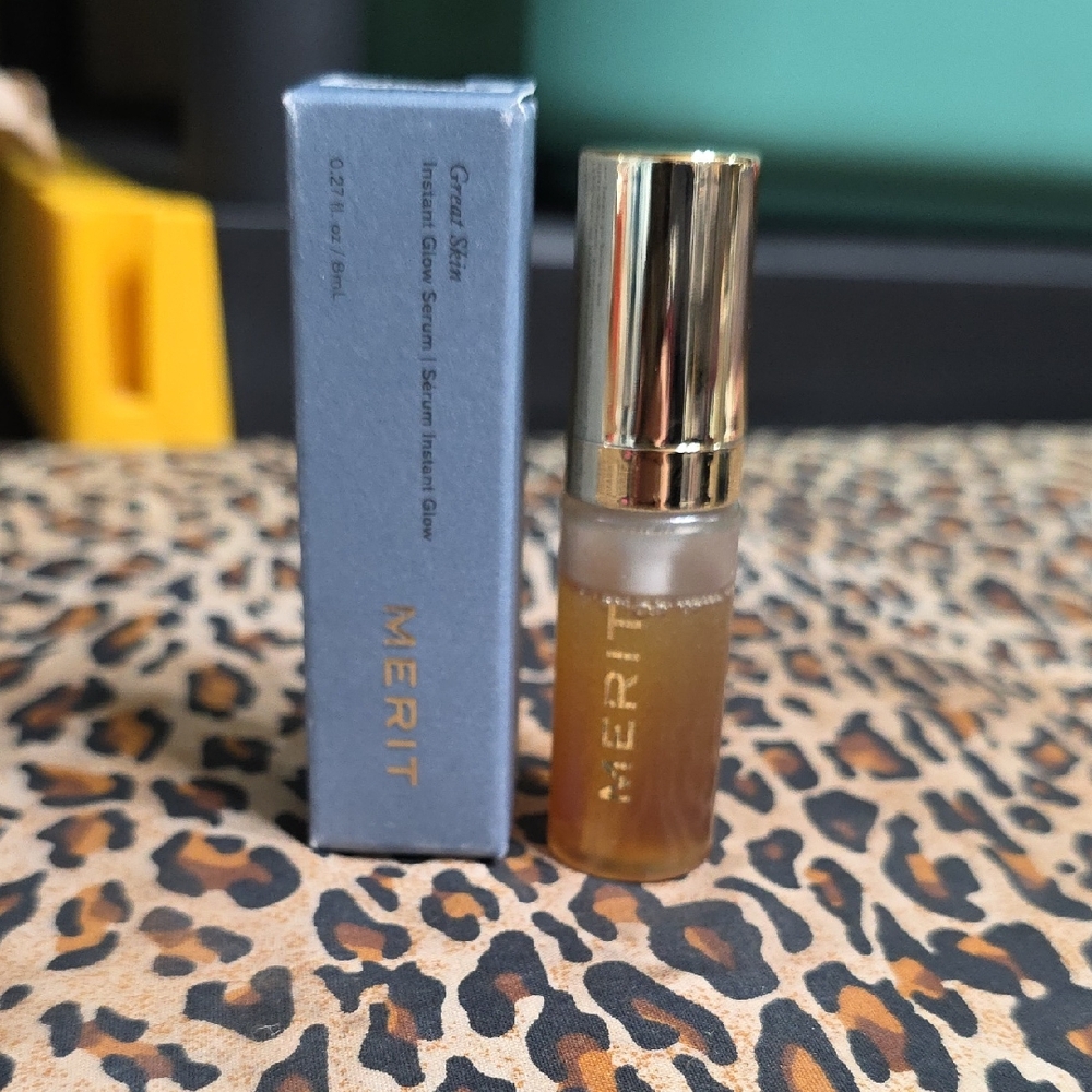 Merit Great Skin Instant Glow Serum Mini